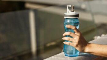 10 Best Filtered Water Bottles Reviewed